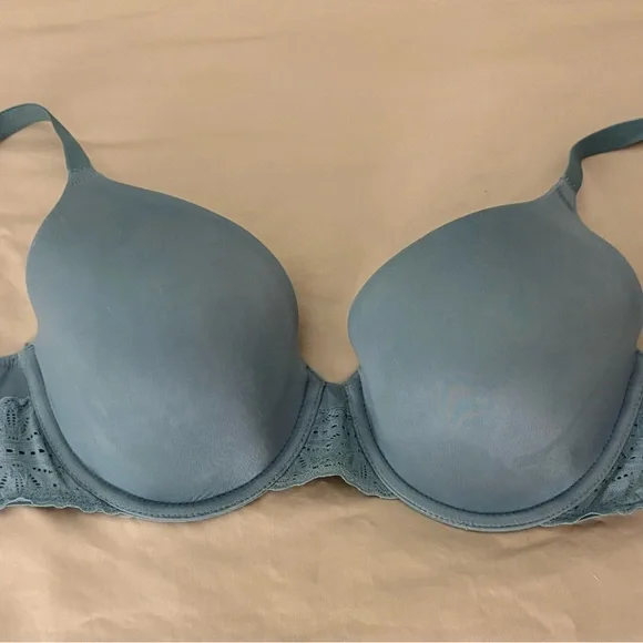 b.Tempted Bra, 32DD - Picture 2 of 3